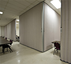 Accordian Doors | Folding Equipment Company LLC